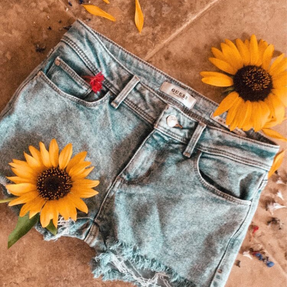 Denim guess shorts